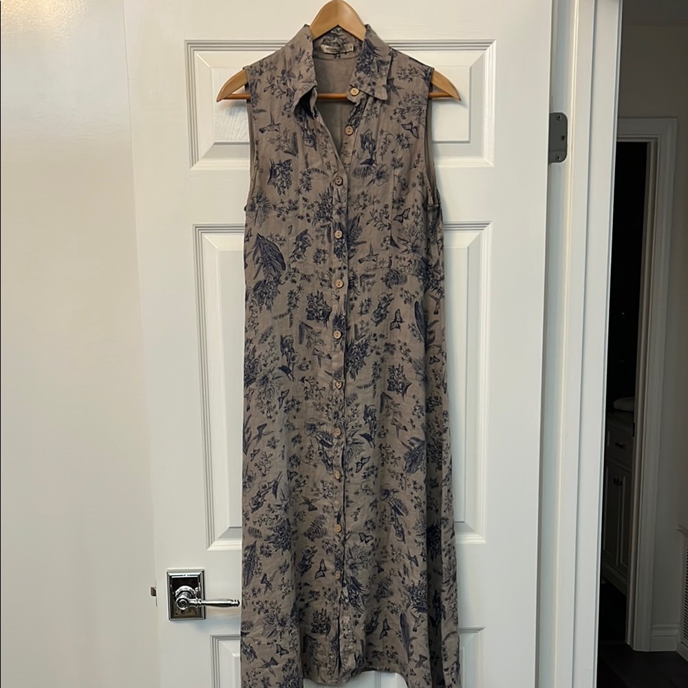 Blue Floral linen Sleeveless Button-Down shirtdress